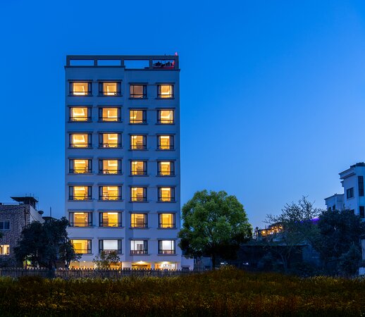Landmark Hotel